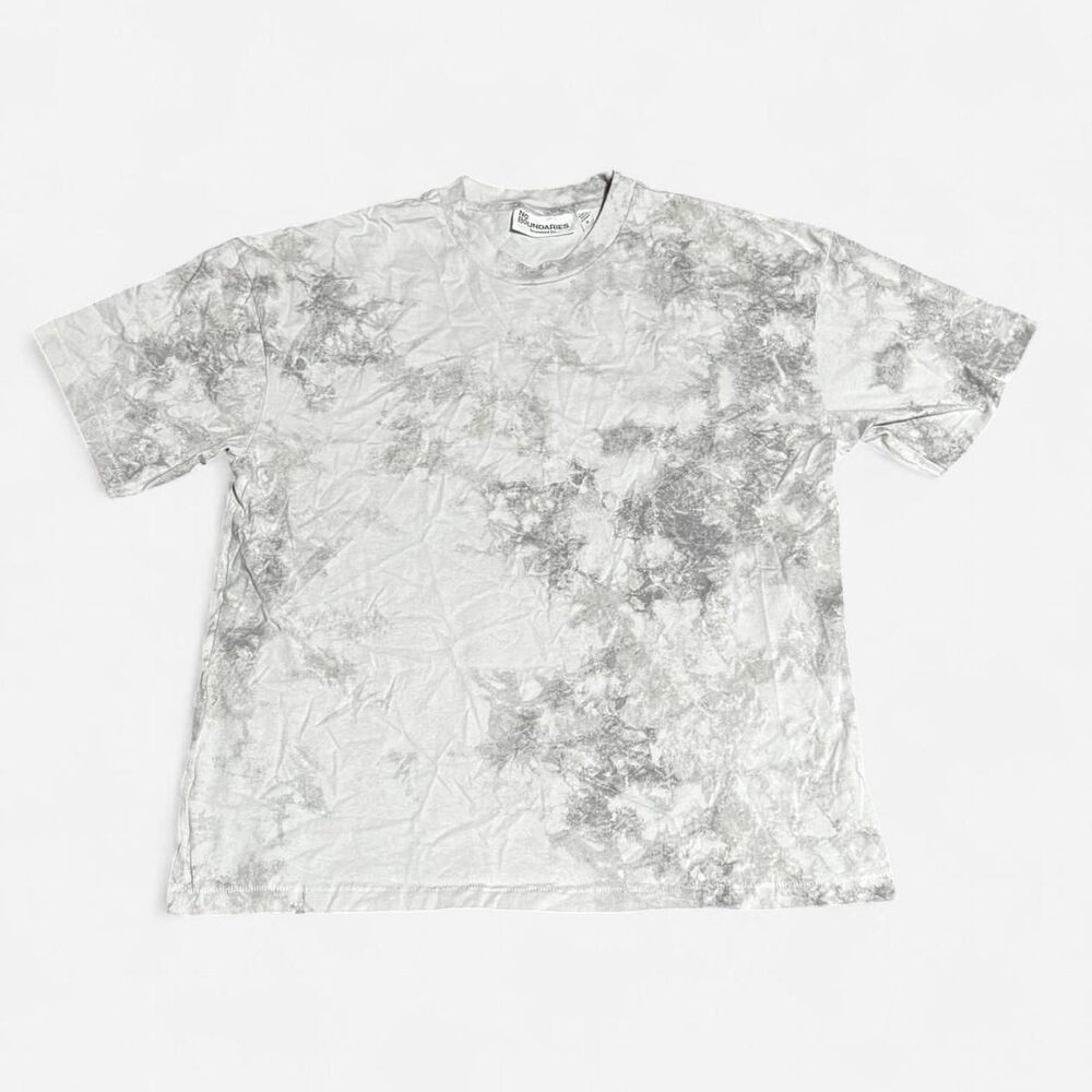 No boundaries Tie-dye Medium size (width 21-1/2in, length 23-1/2in) T shirt
